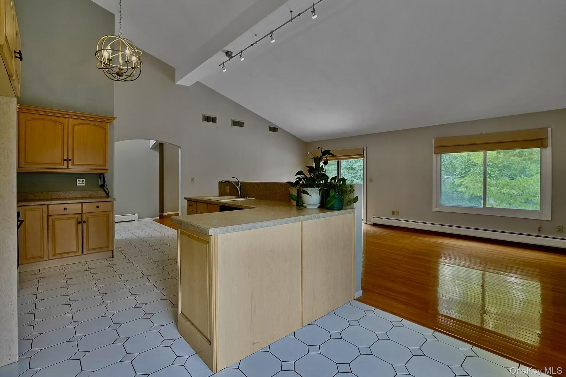 3 Sasson Terrace thumbnail 7