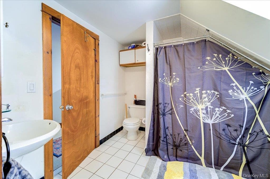 10-12 Woodlea Road thumbnail 19