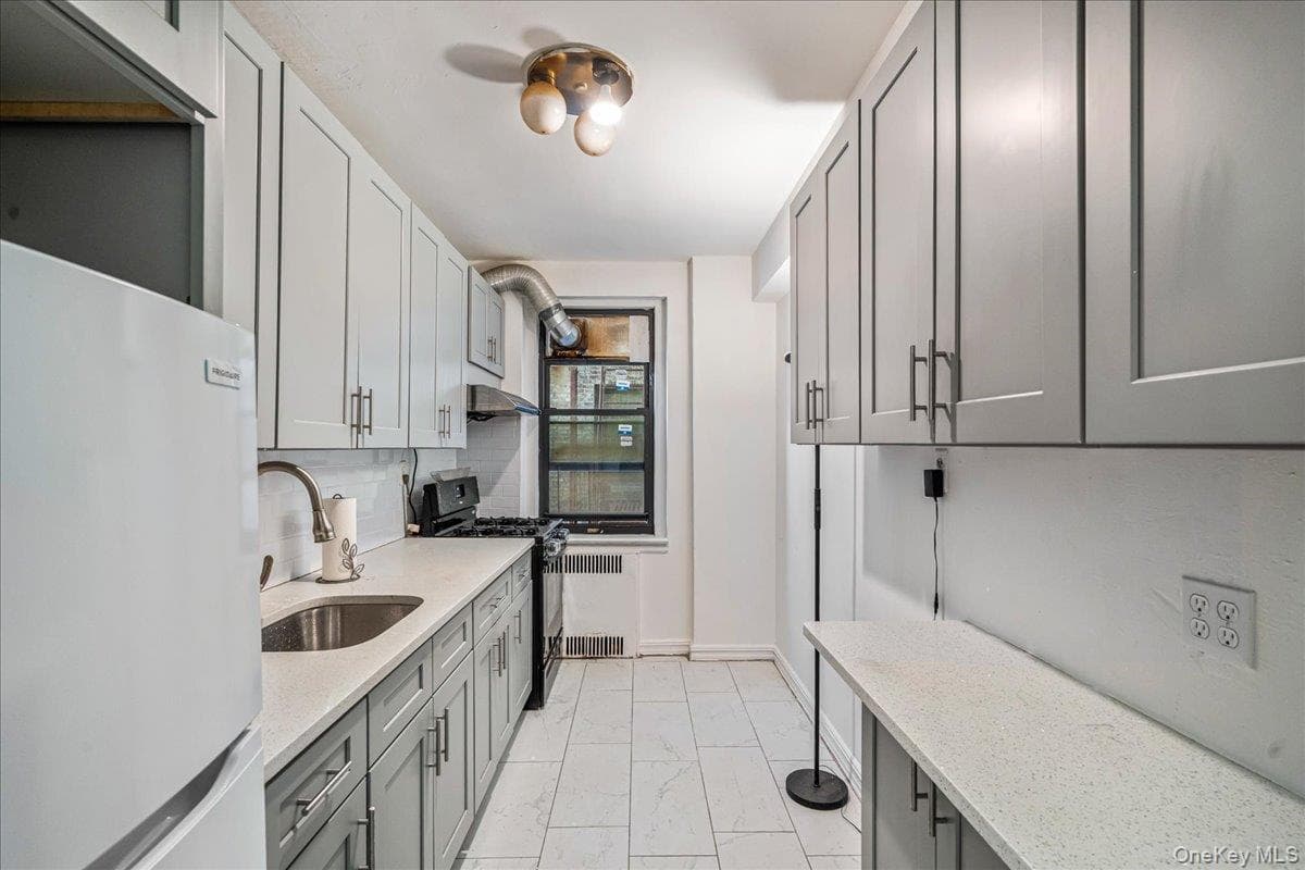 92-11 35th Avenue Unit: 2A thumbnail 4