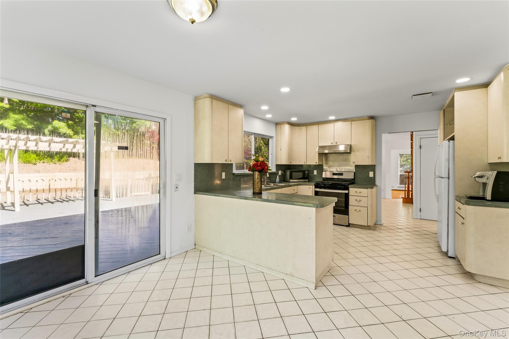 126 Bagatelle Road thumbnail 22