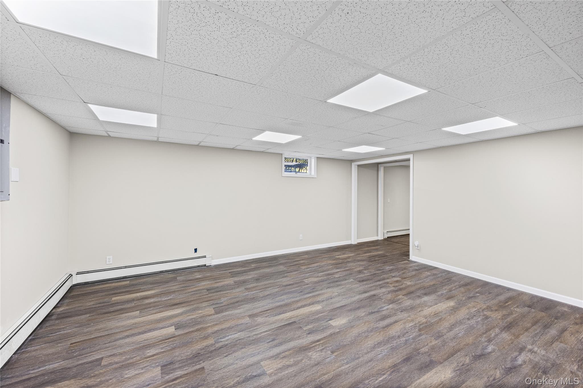 2200 Aldrich Lane thumbnail 21