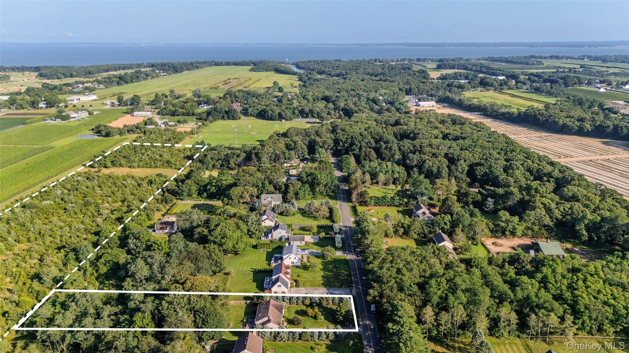 2200 Aldrich Lane thumbnail 32
