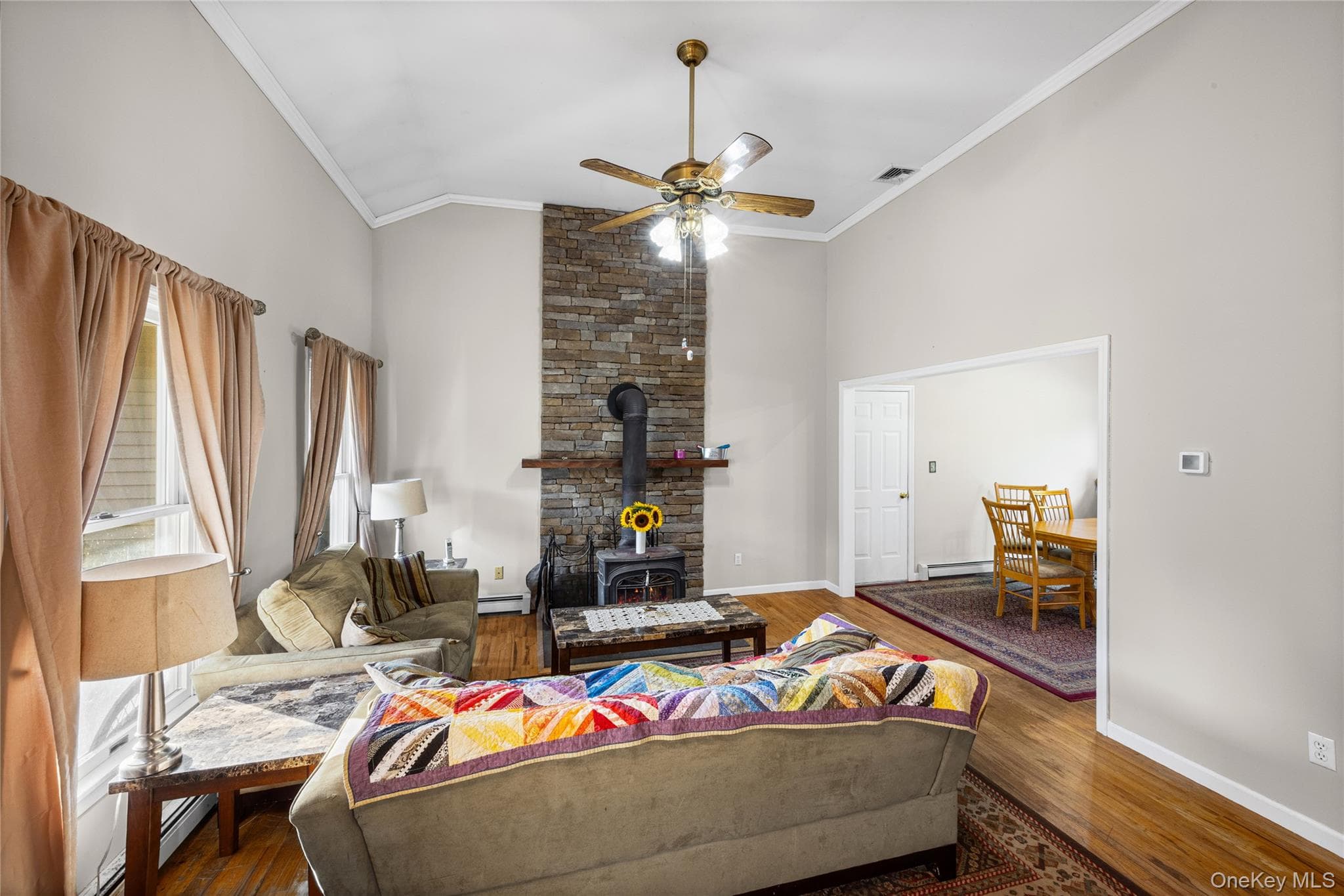 2200 Aldrich Lane thumbnail 6