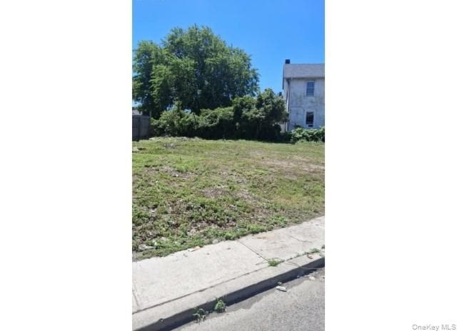 2261 Loretta Road thumbnail 3