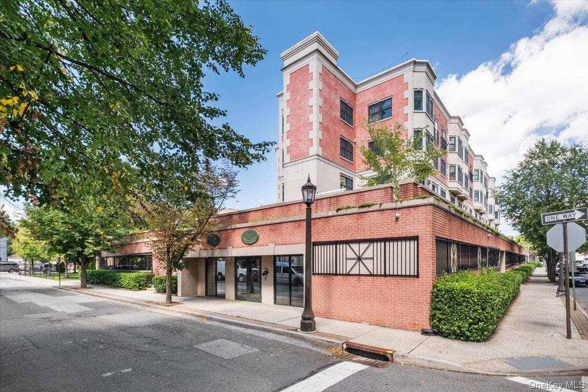 101 Sheldrake Place Unit: 20, Mamaroneck