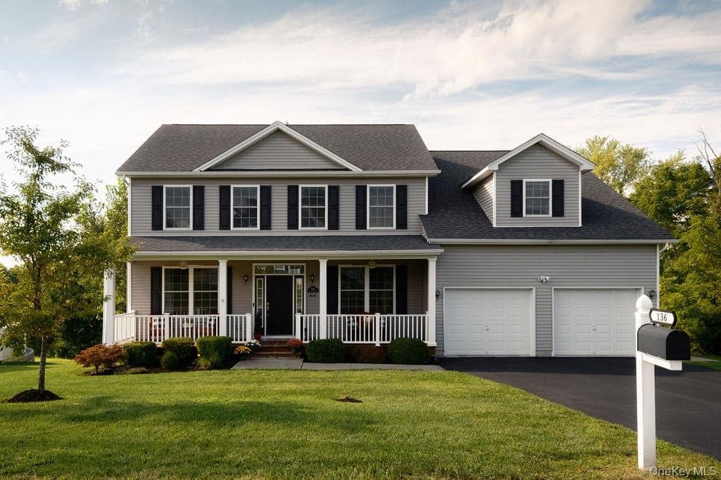 136 Stratford Drive, Poughkeepsie