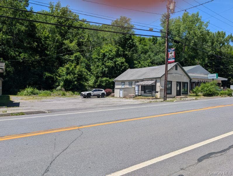 501 Route 52 Unit: 501 to 507 thumbnail 3