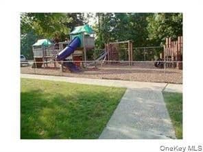 284 Sneden Place Unit: 284 thumbnail 34