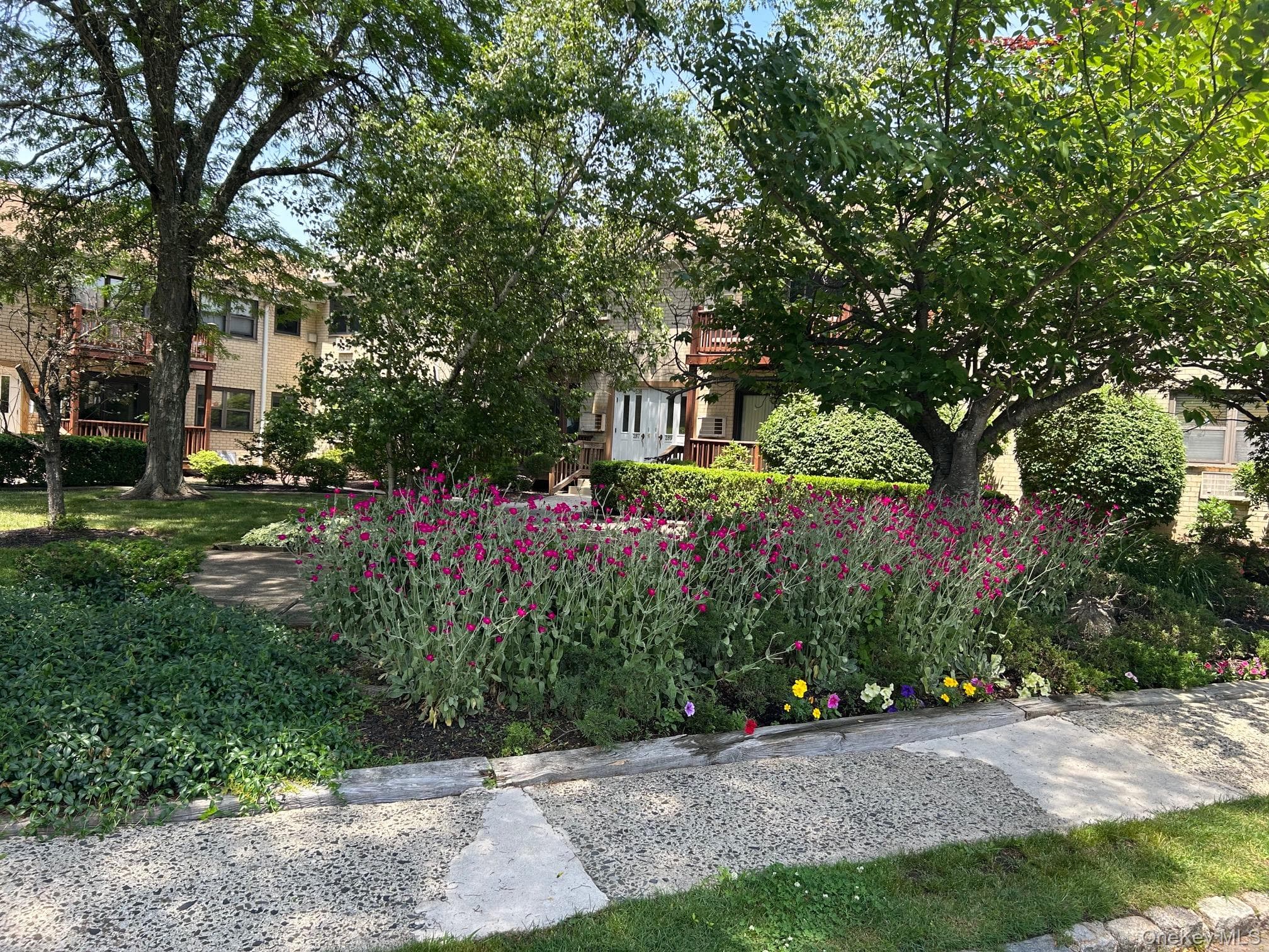 284 Sneden Place Unit: 284 thumbnail 37