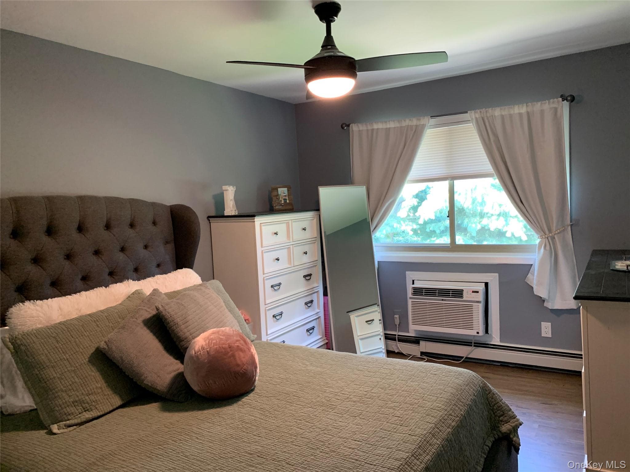 2449F Union Boulevard Unit: 12B thumbnail 9