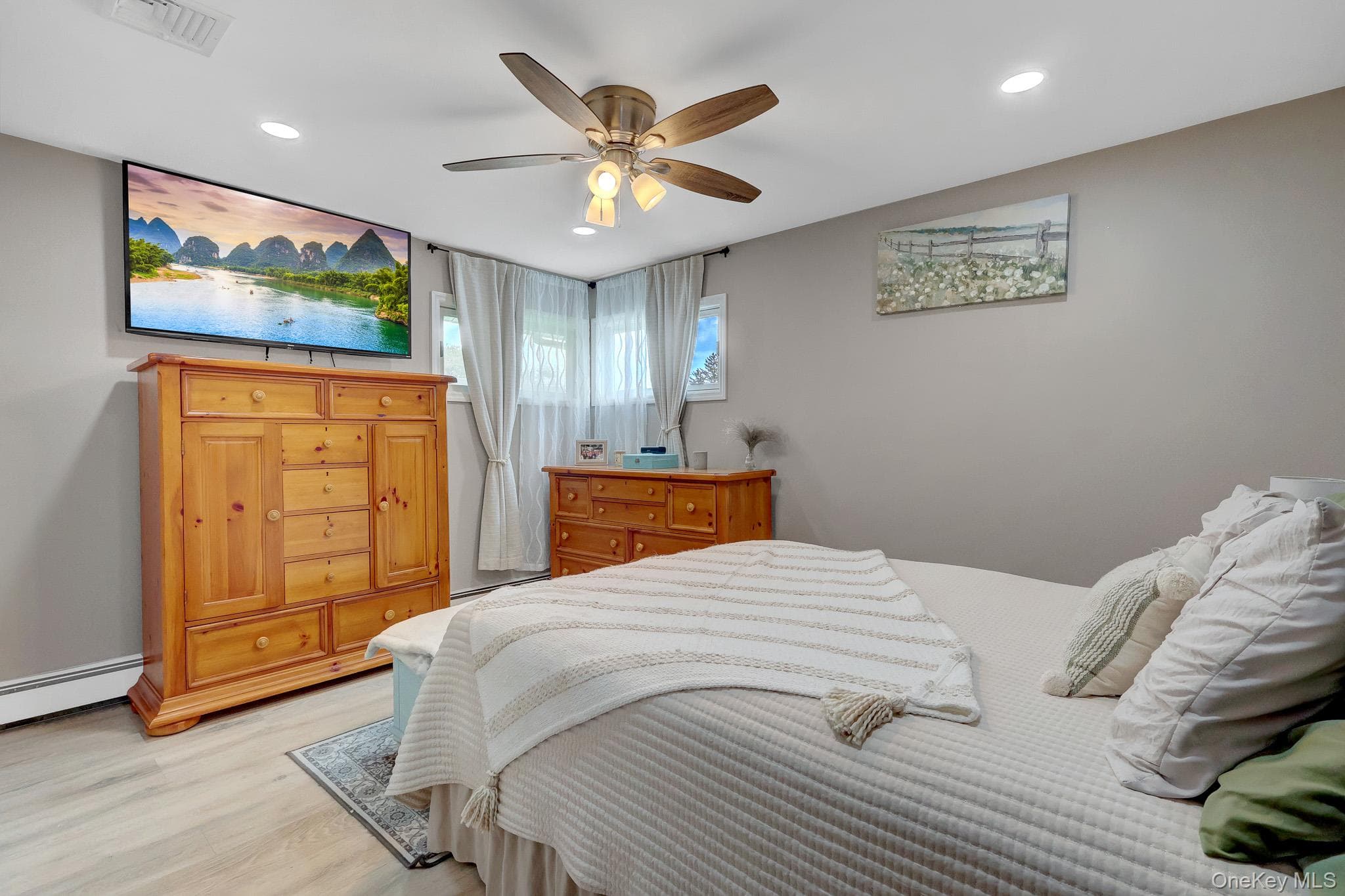 43 Manhattan Avenue thumbnail 9