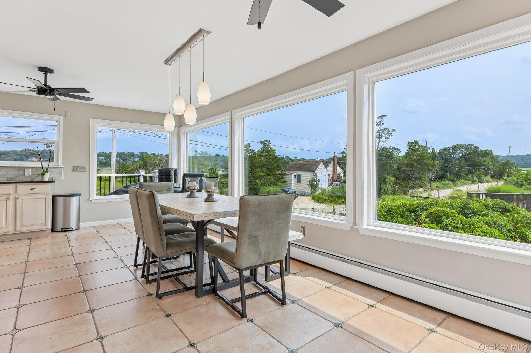 588 E. Long Beach Road thumbnail 13