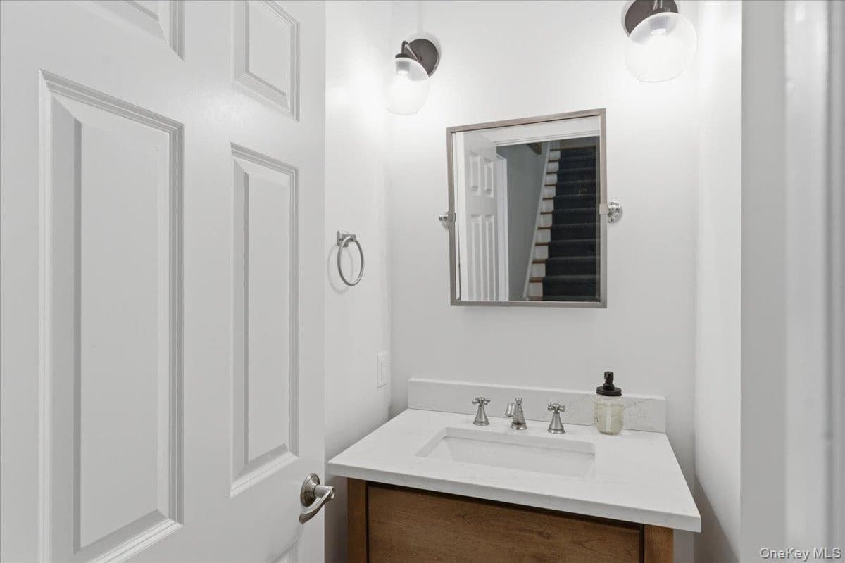 100 Southard Road thumbnail 17