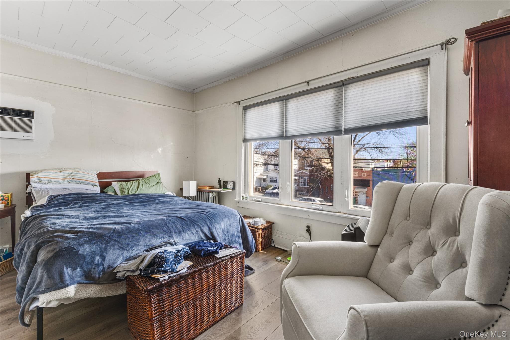 9409 Linden Boulevard thumbnail 9