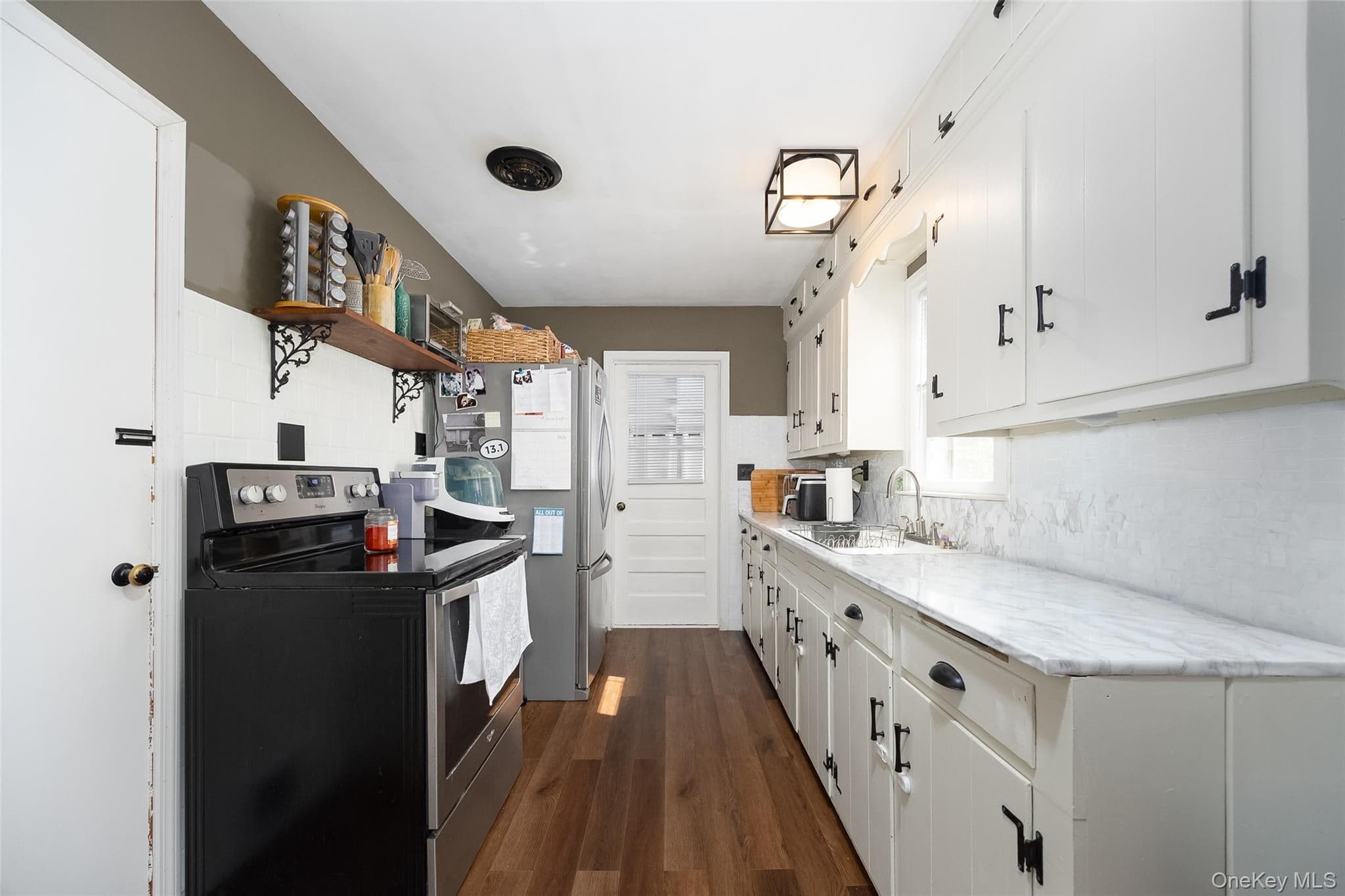 352 Clifton Avenue thumbnail 8