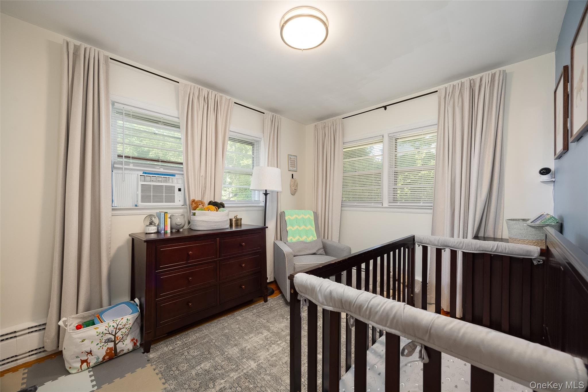 352 Clifton Avenue thumbnail 14