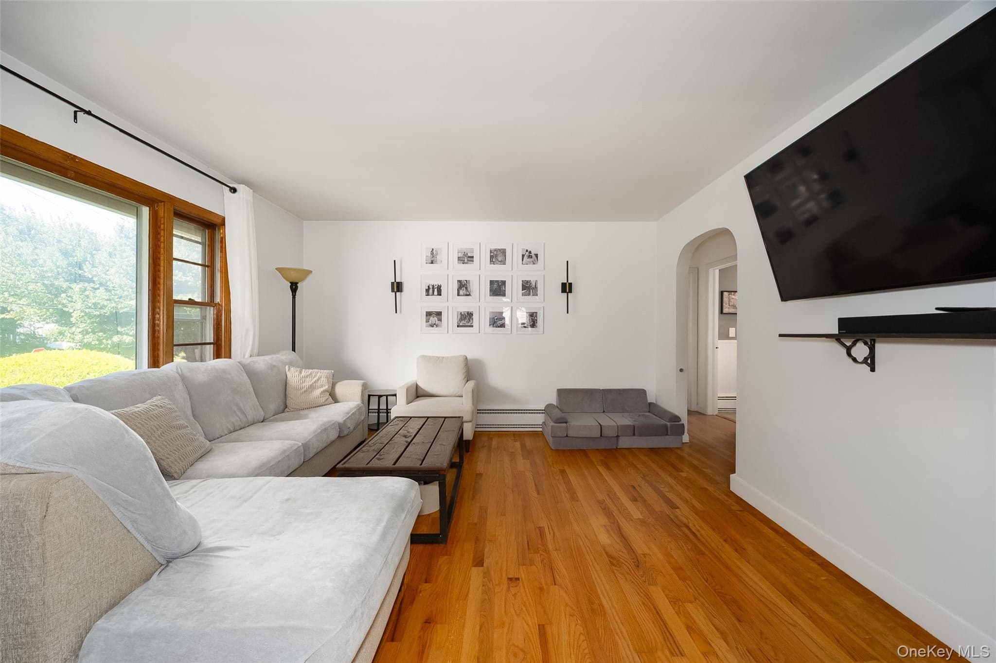 352 Clifton Avenue thumbnail 9