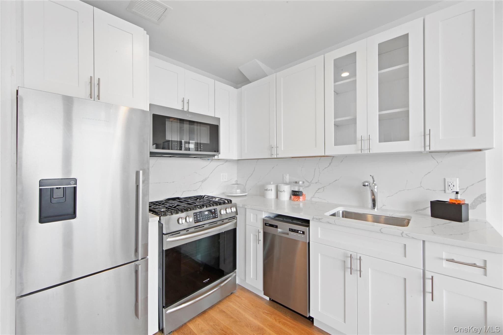 163 Beach 96th Street Unit: 4A thumbnail 4