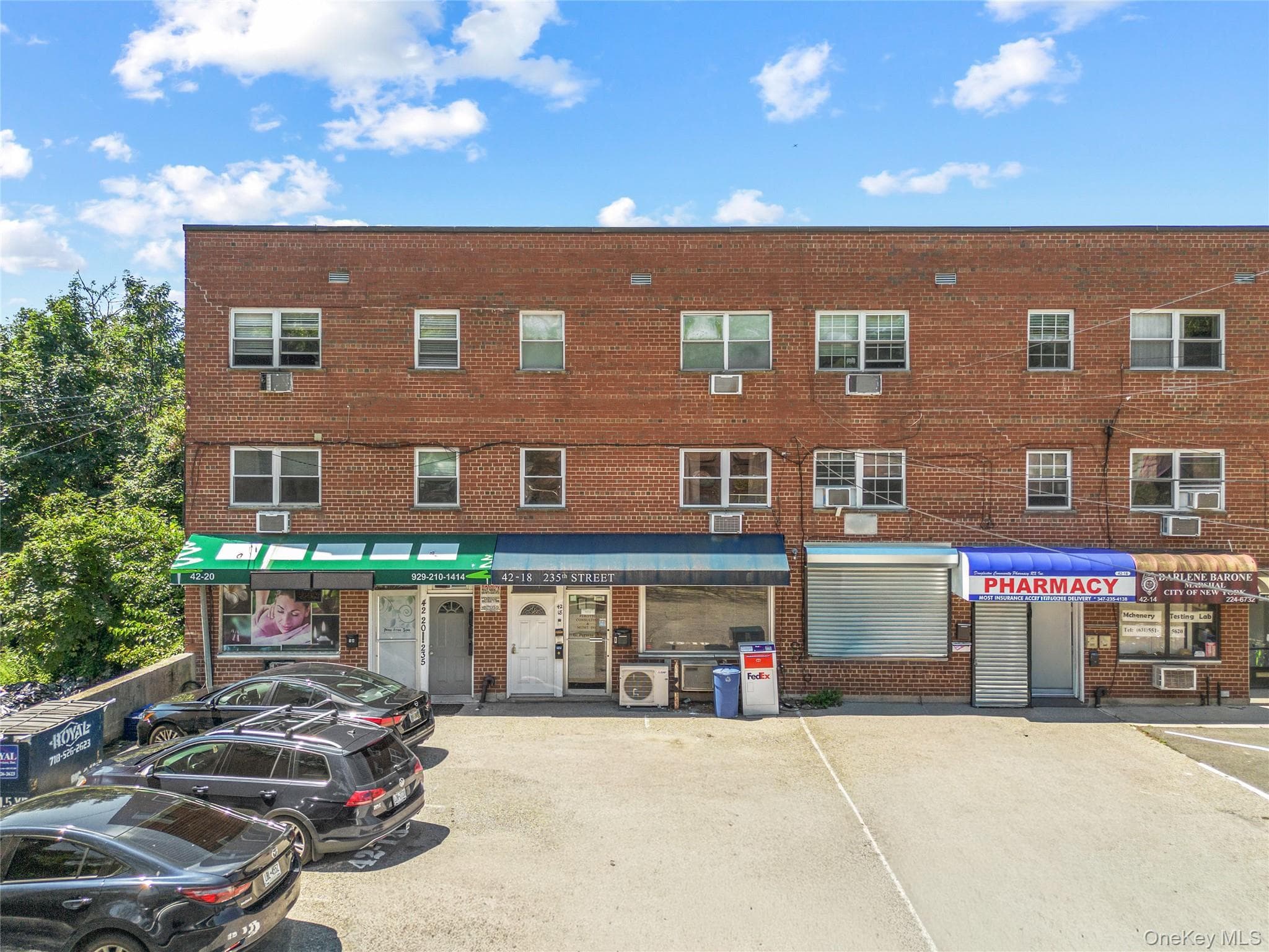 42-18 235 Street photo 1