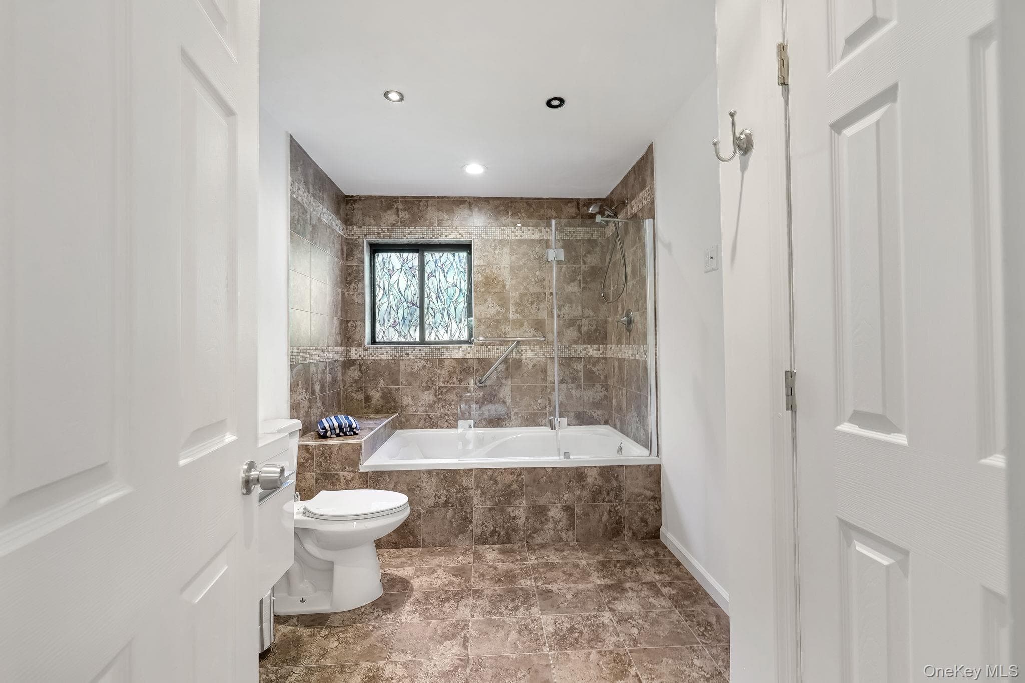 587 Dutch Hill Road thumbnail 9