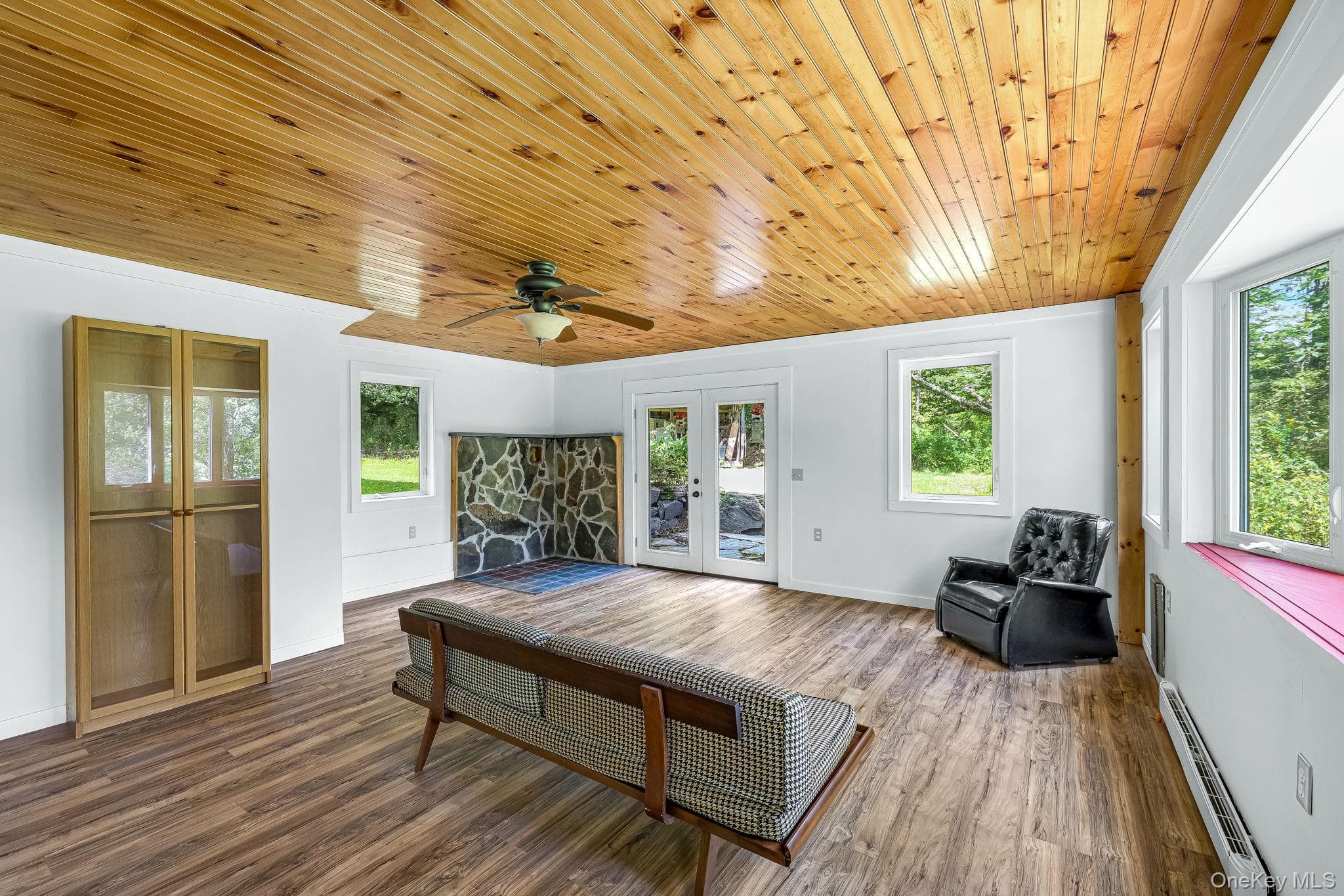 587 Dutch Hill Road thumbnail 24