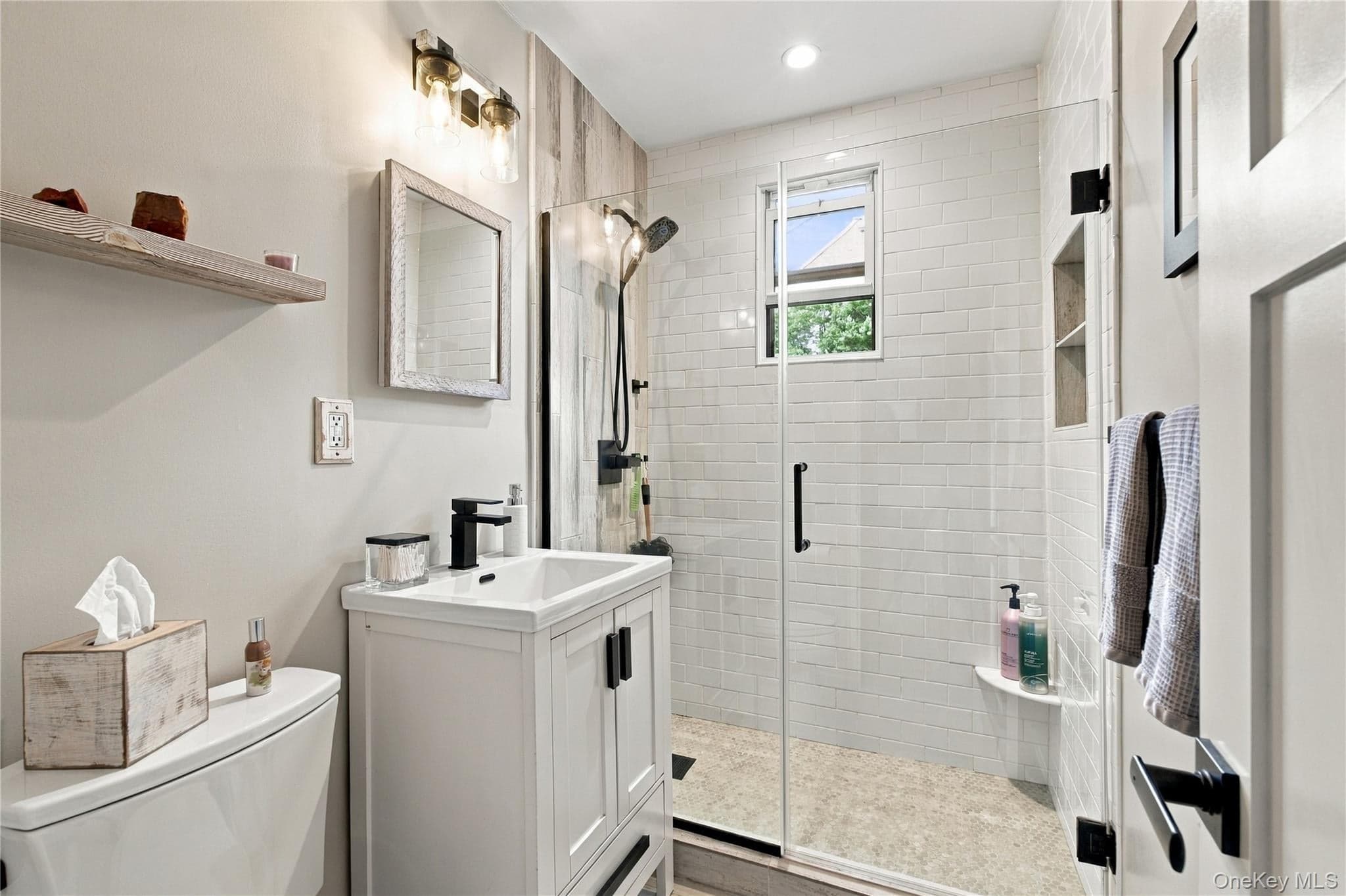 2 Bryant Crescent CRES Unit: 1N thumbnail 12