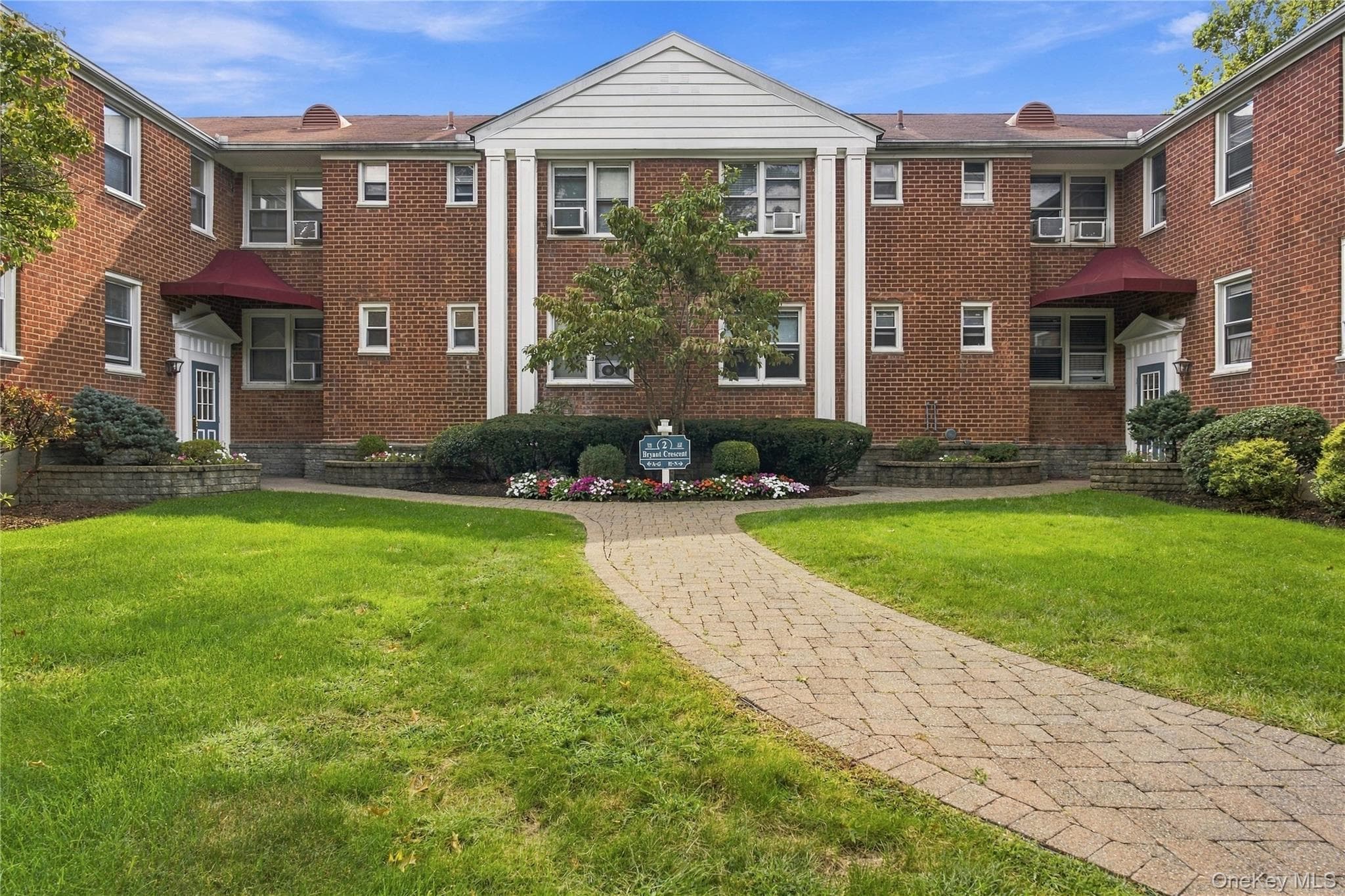 2 Bryant Crescent CRES Unit: 1N, White Plains