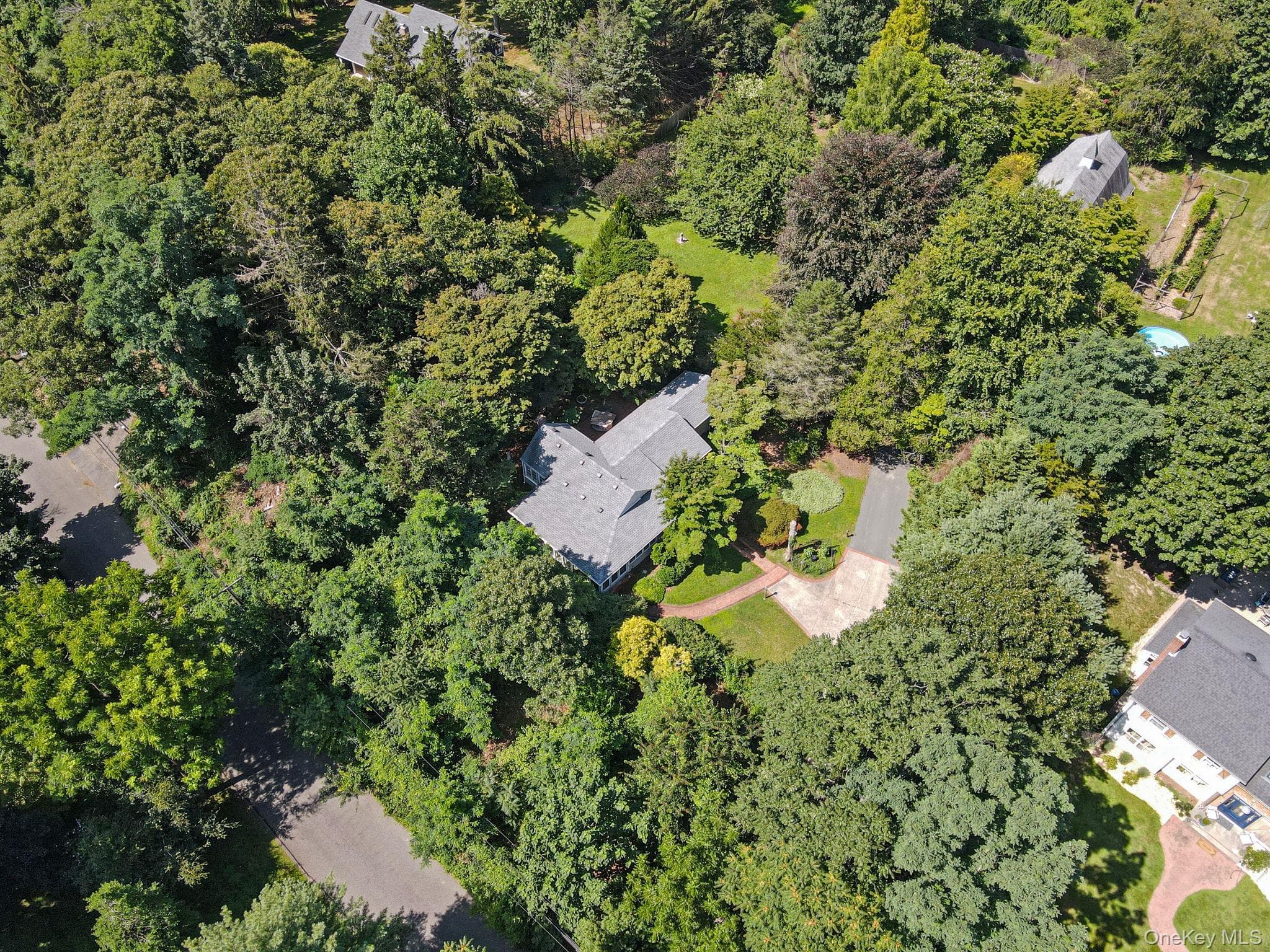 90 Locust Lane thumbnail 33