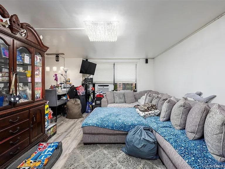 2661 Marion Ave Ave Unit: 5A thumbnail 6