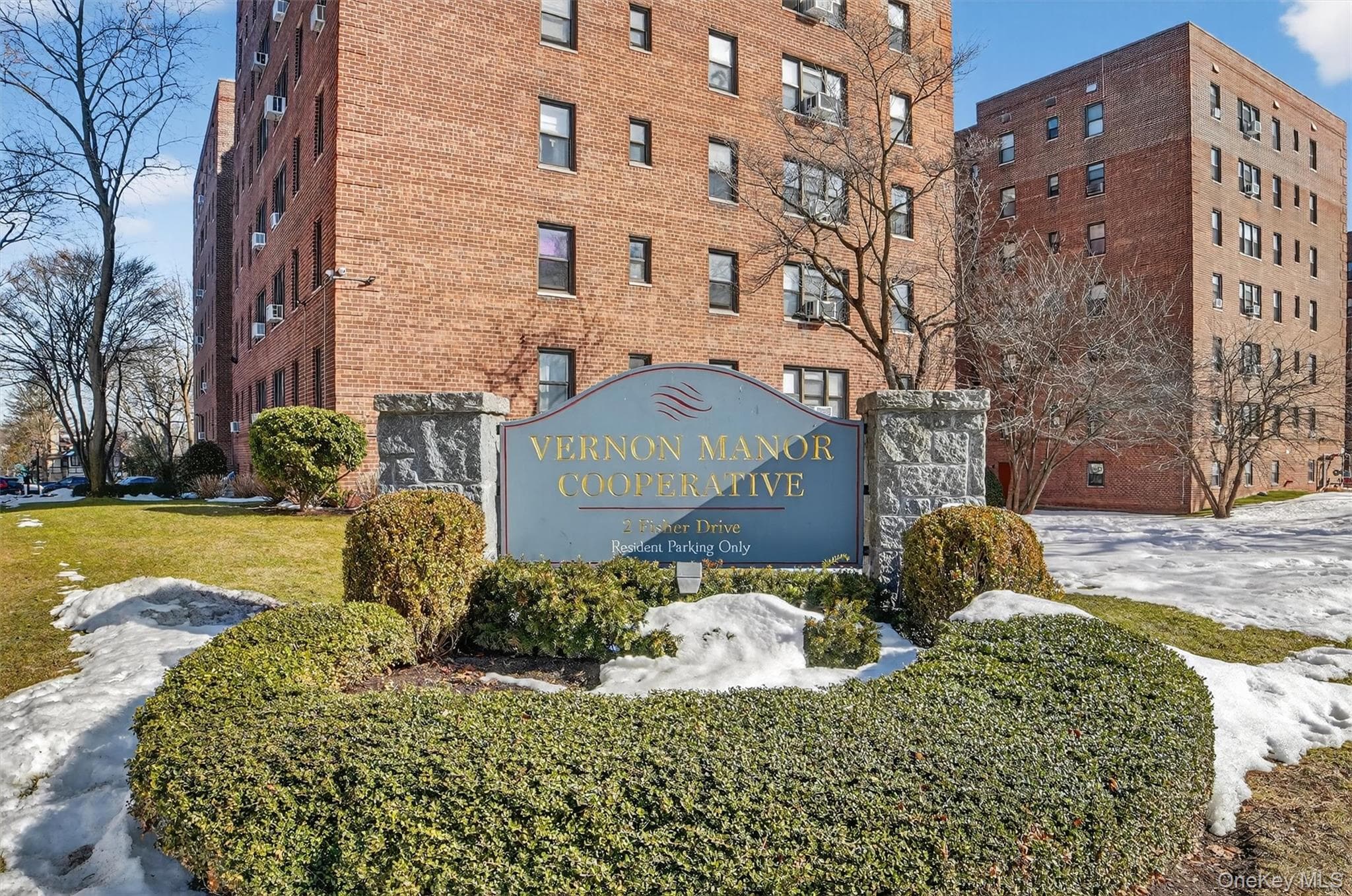 2 Fisher Drive Unit: 318, Mount Vernon