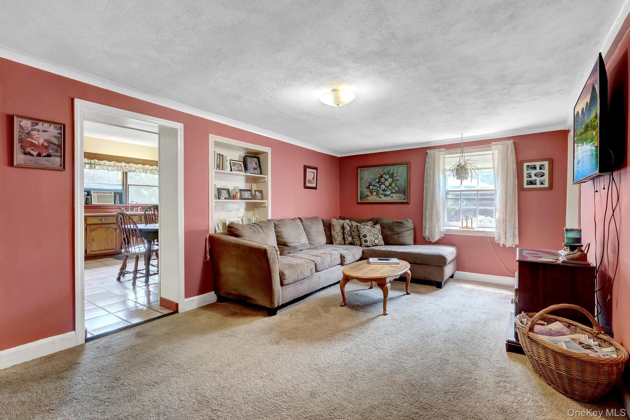 1315 Coates Avenue thumbnail 4