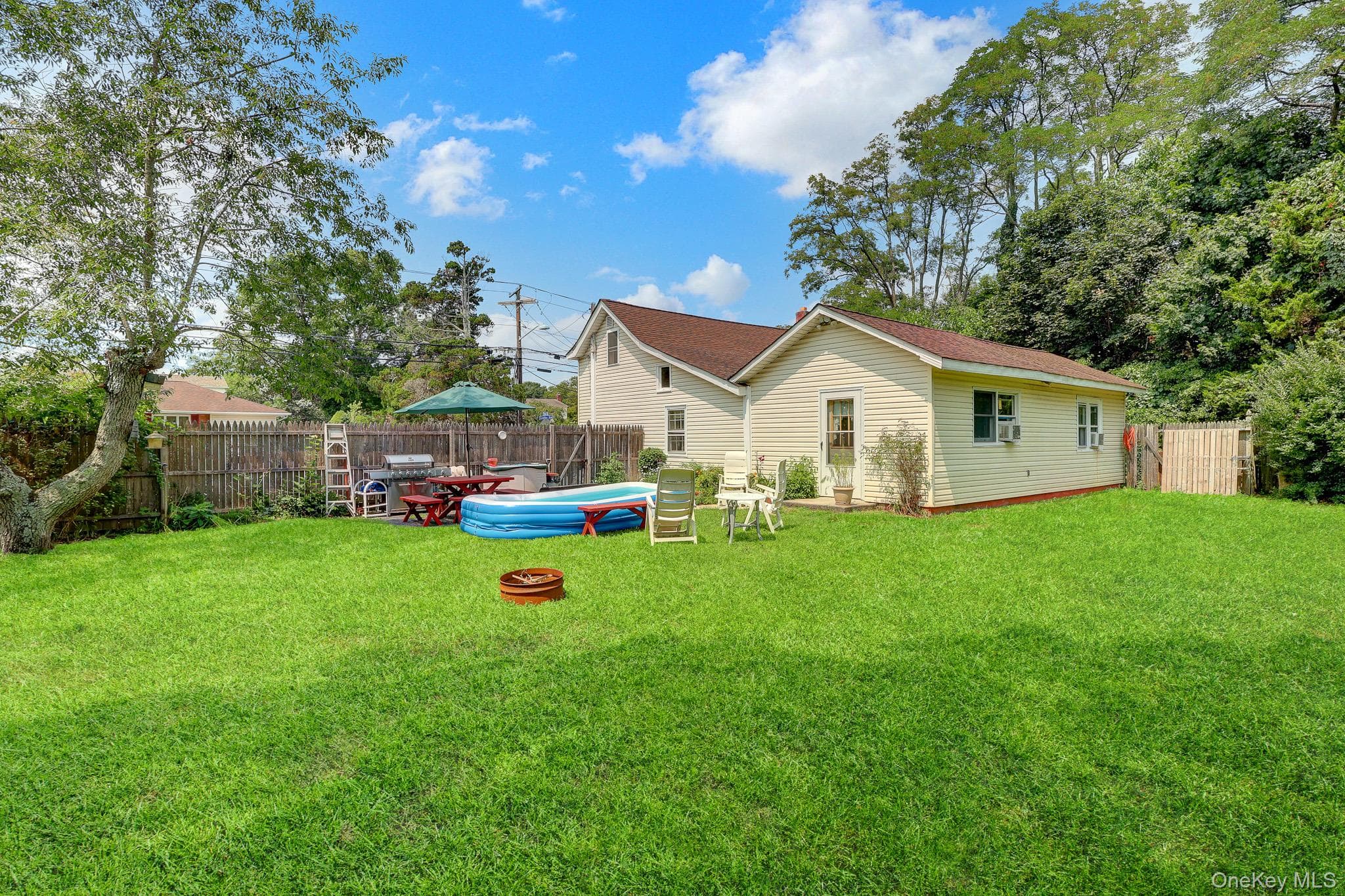 1315 Coates Avenue thumbnail 14