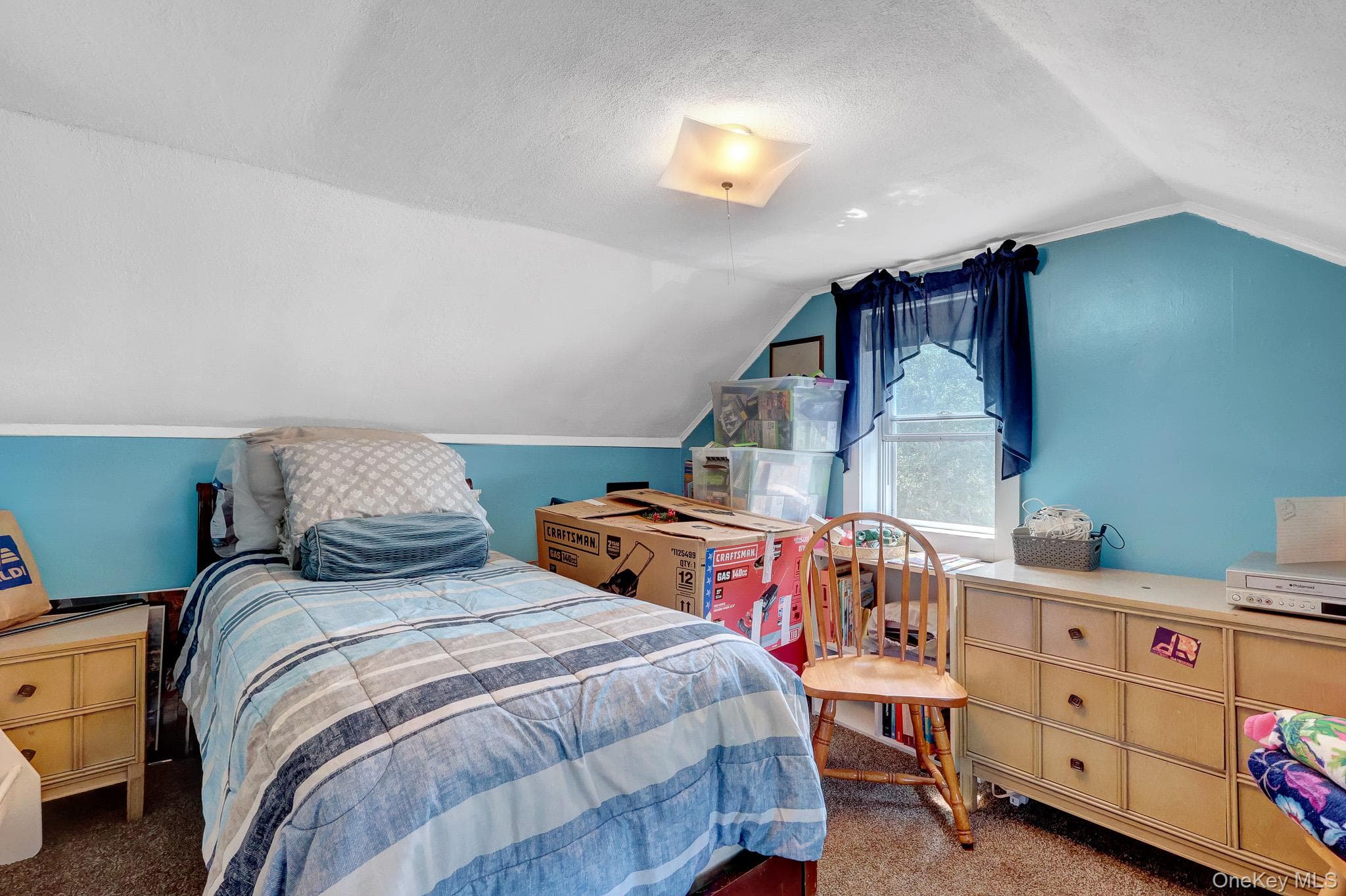 1315 Coates Avenue thumbnail 13