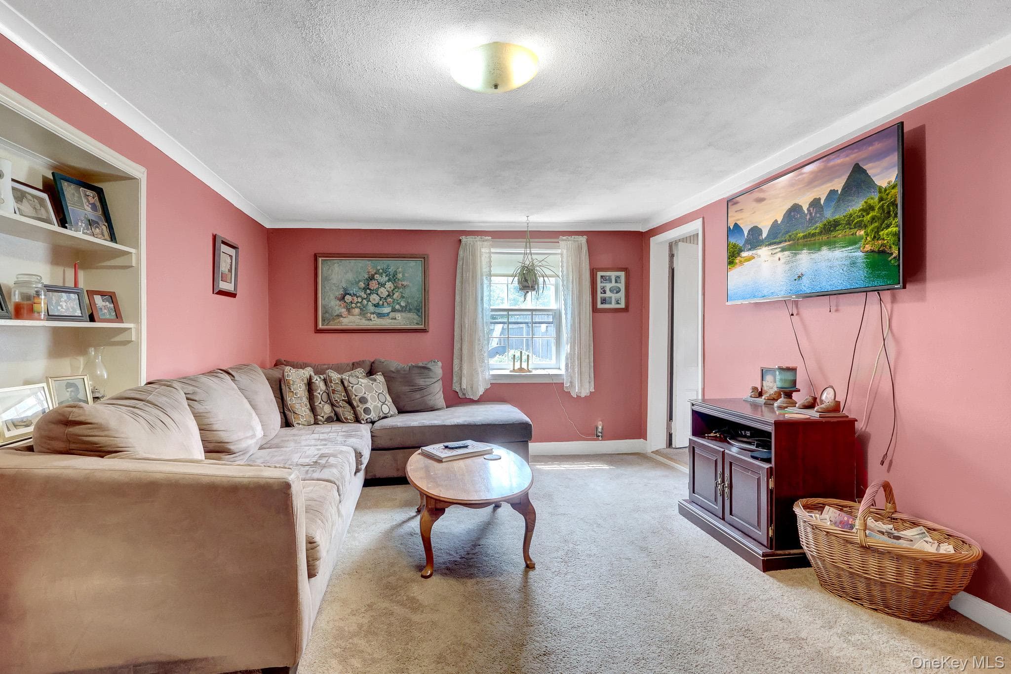 1315 Coates Avenue thumbnail 5