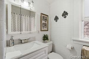 953 E 227th Street thumbnail 13