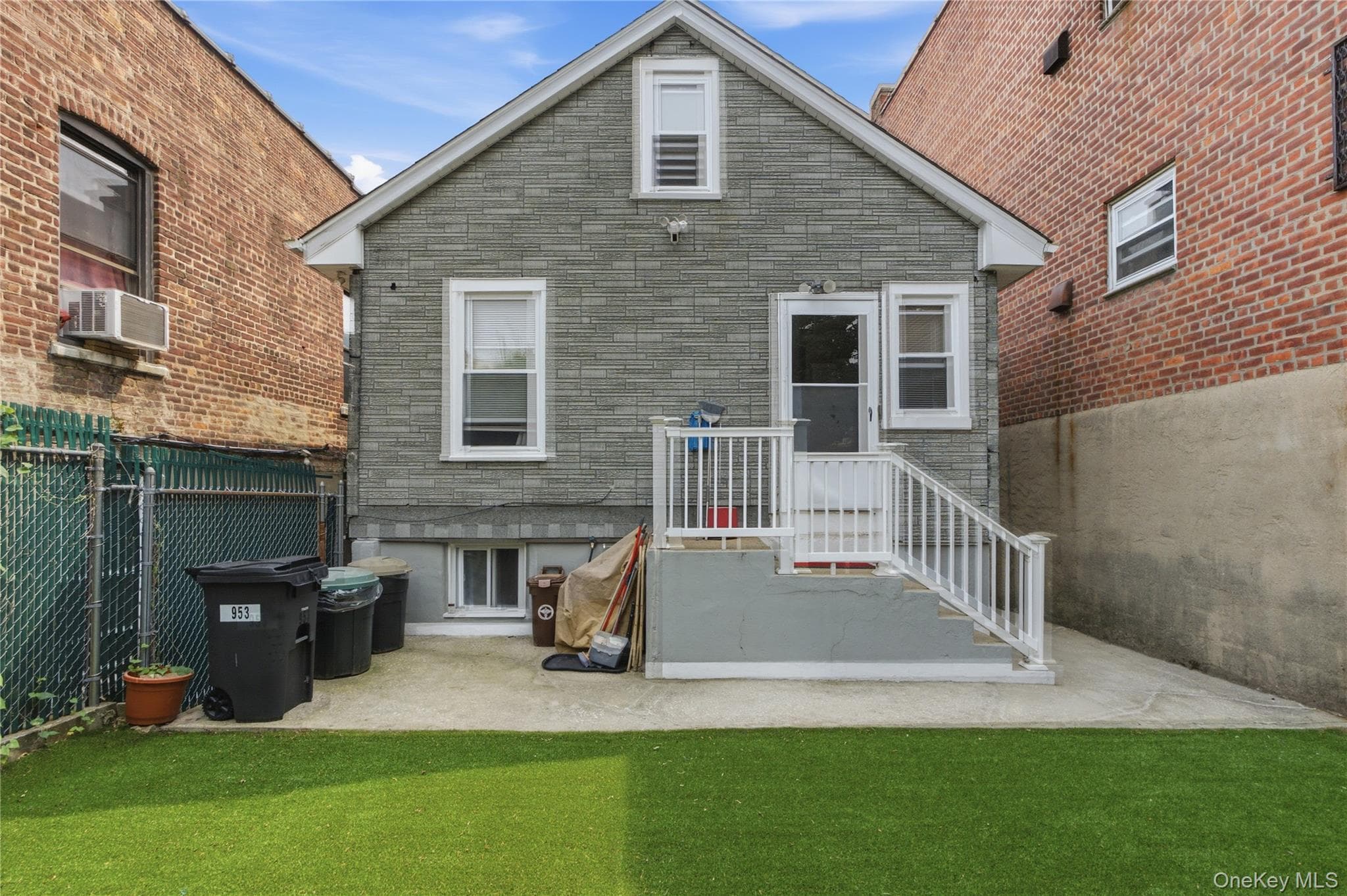 953 E 227th Street thumbnail 20