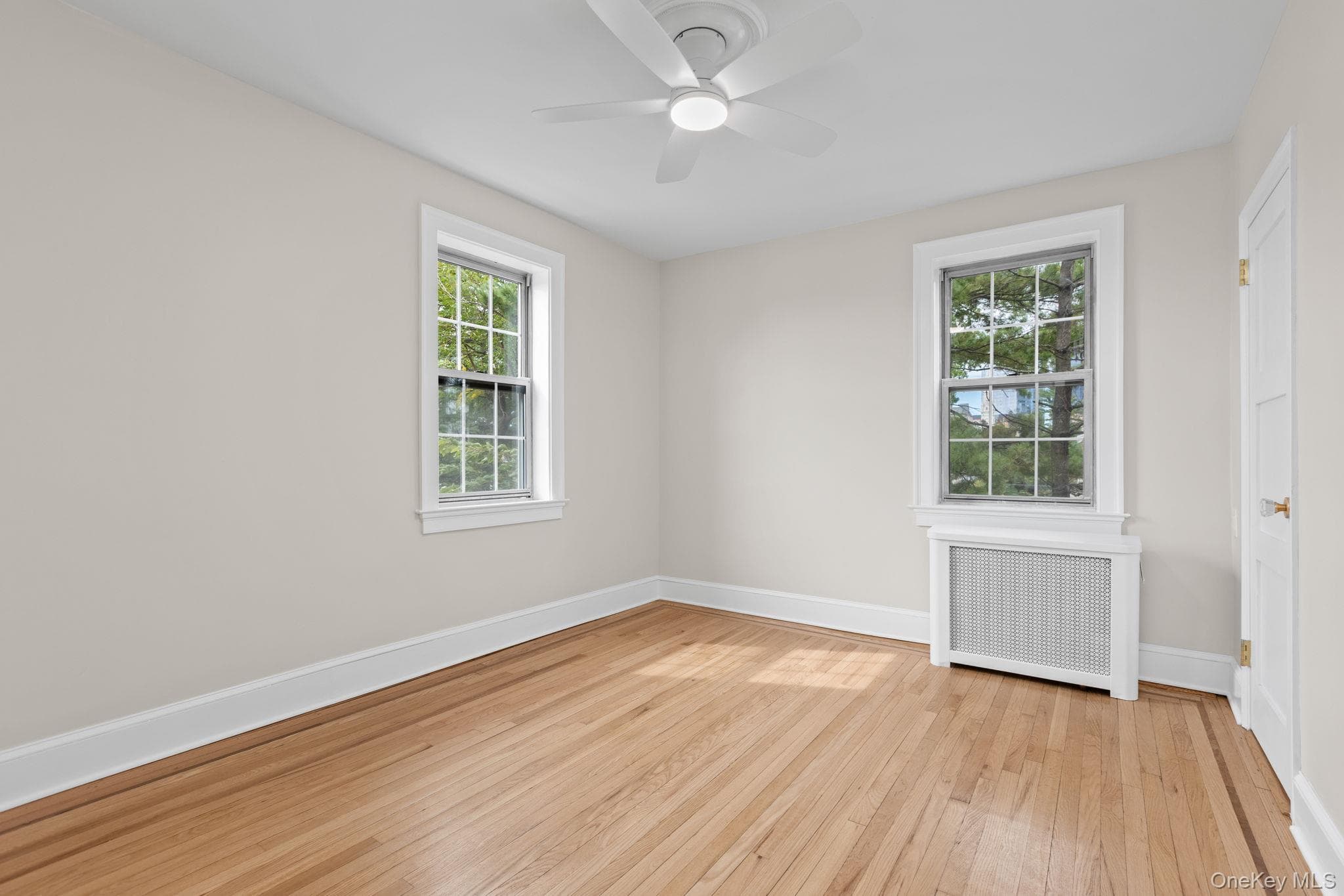 208 Centre Ave AVE Unit: 4-B thumbnail 11