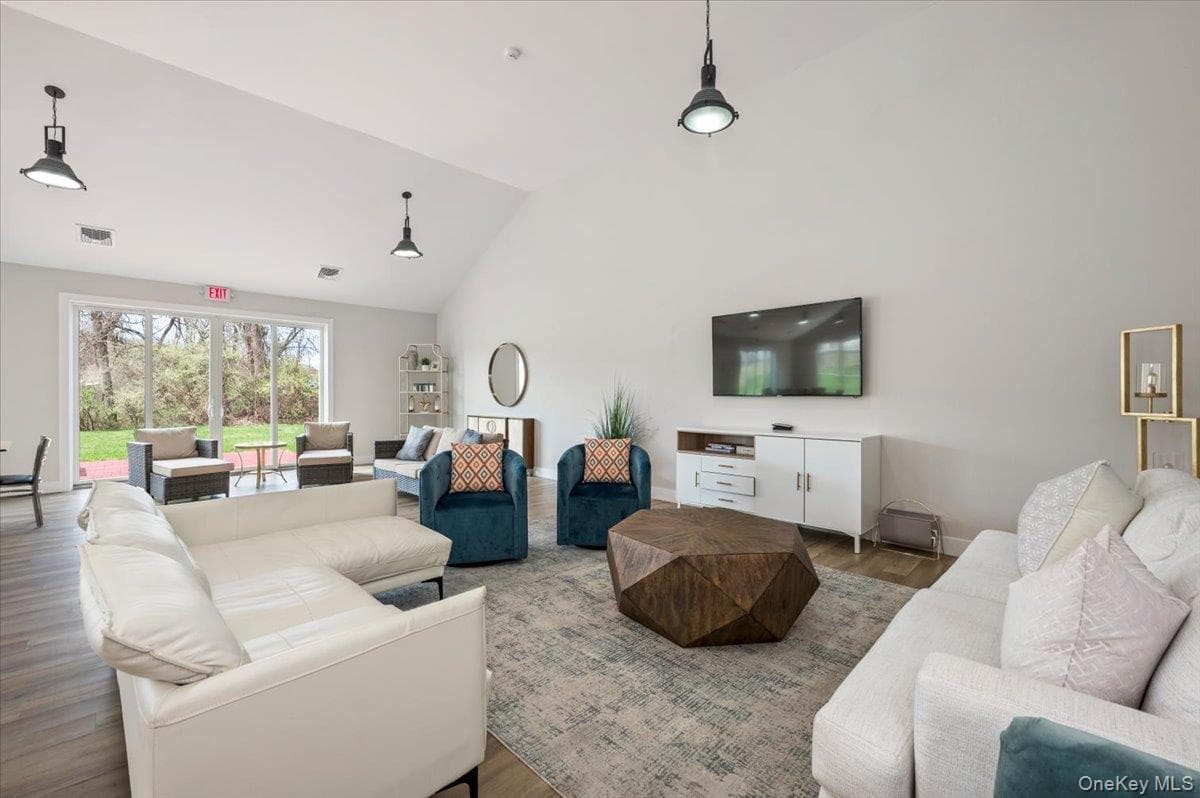50 Spring Meadow Court Unit: 50 thumbnail 44