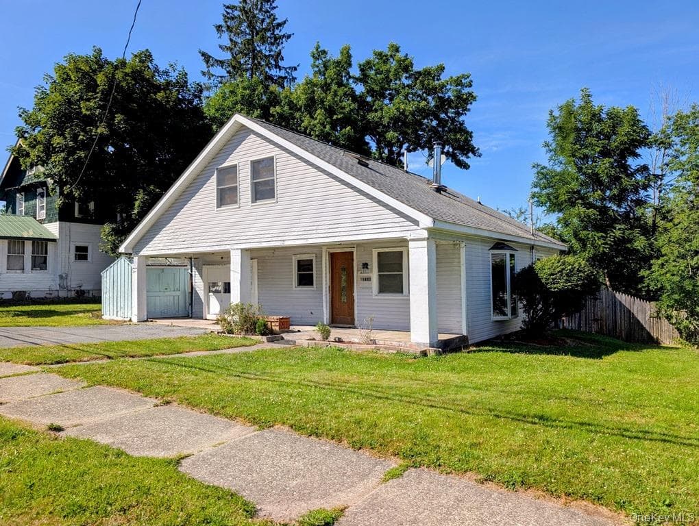 93 Carrier Street, Liberty
