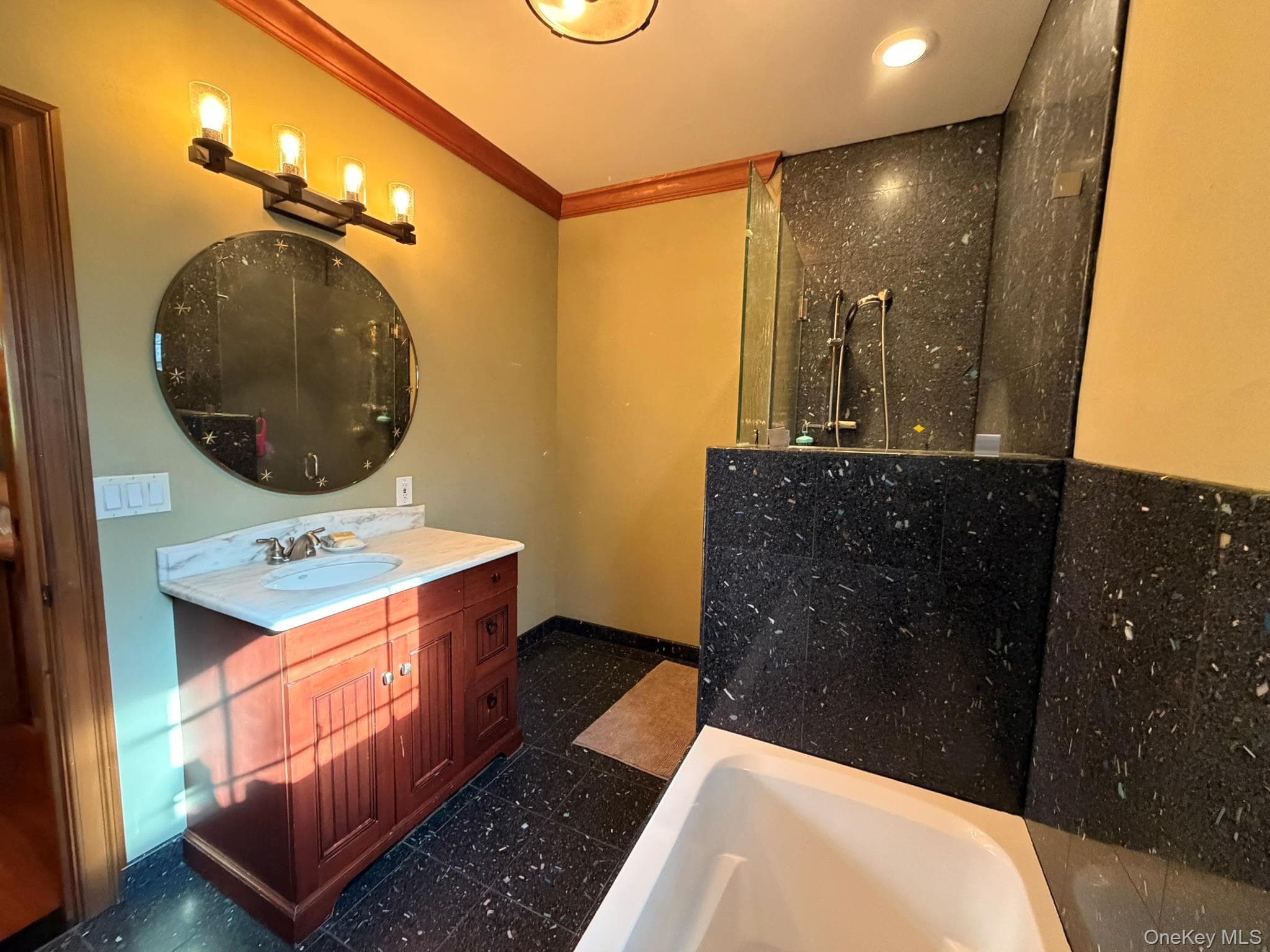 5 Cortlandt Manor Road thumbnail 28