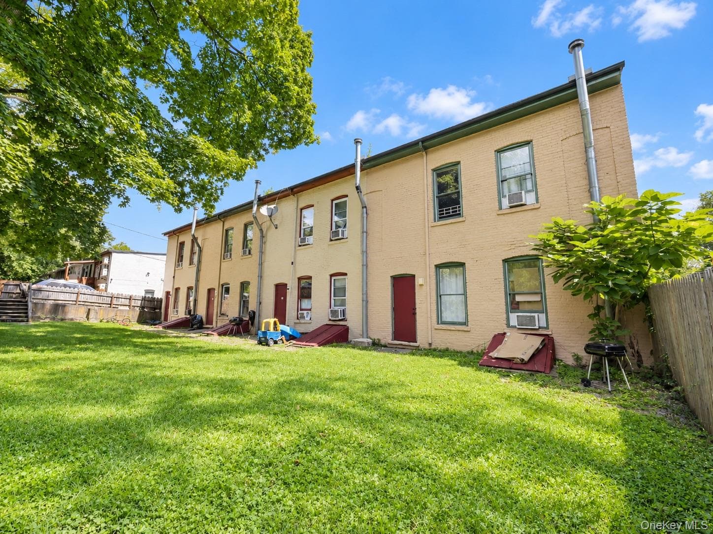 369 Liberty Street thumbnail 14