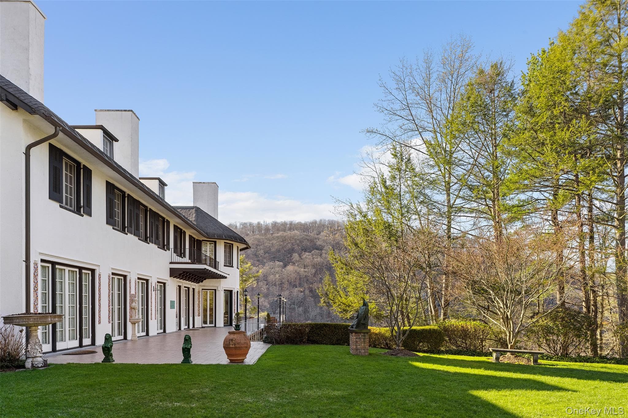 225 E Lake Road thumbnail 36