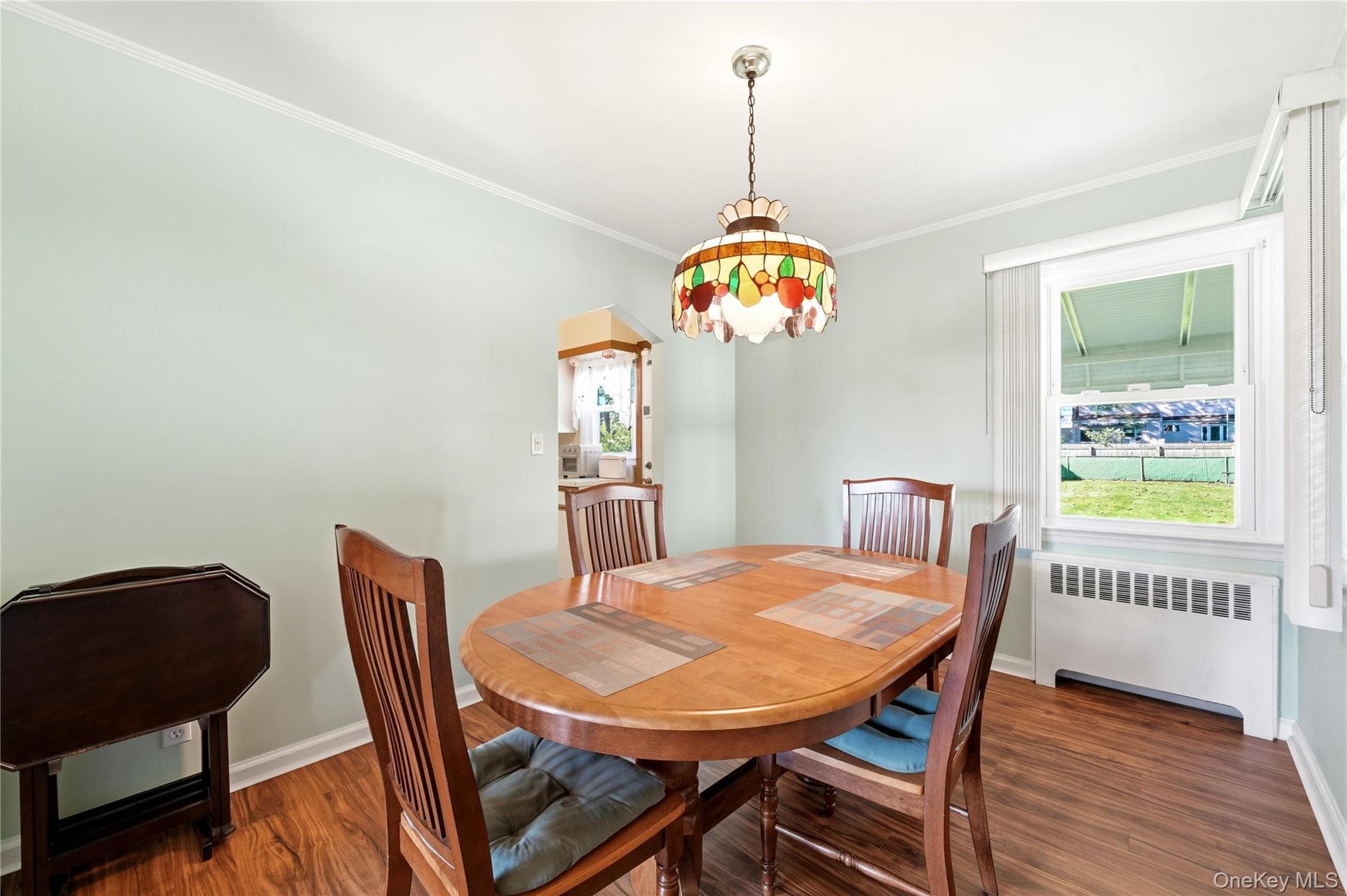 305 W Nicholai Street thumbnail 10