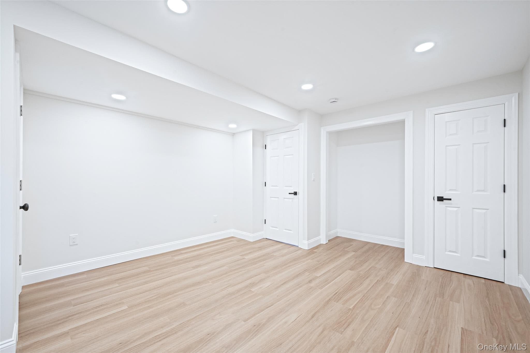 25 Avenue B thumbnail 38