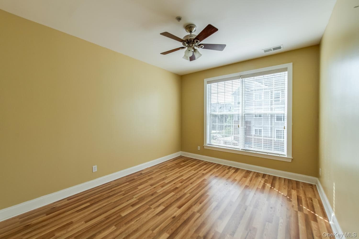 231 Regency Drive thumbnail 34