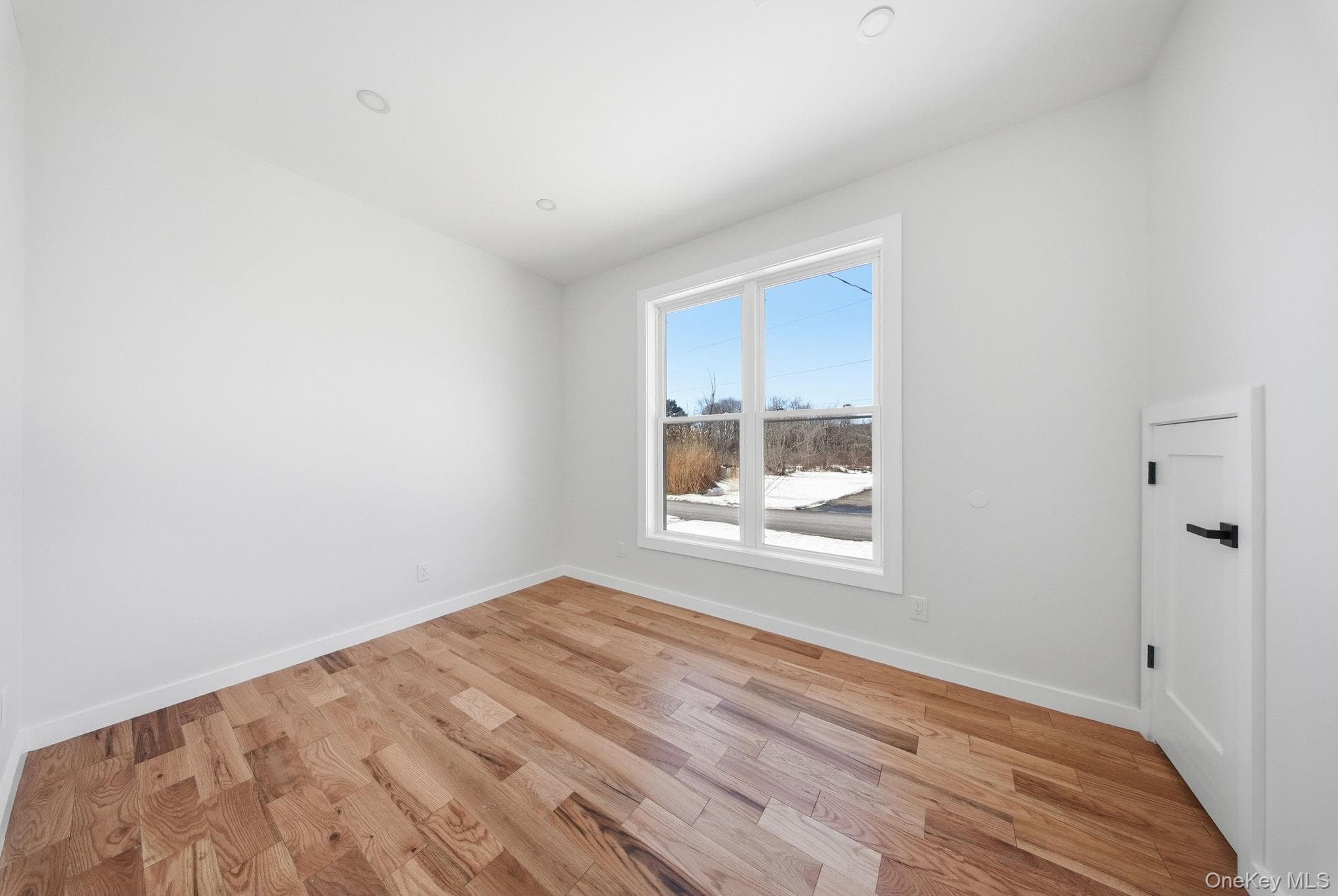 6 Maple Avenue thumbnail 19