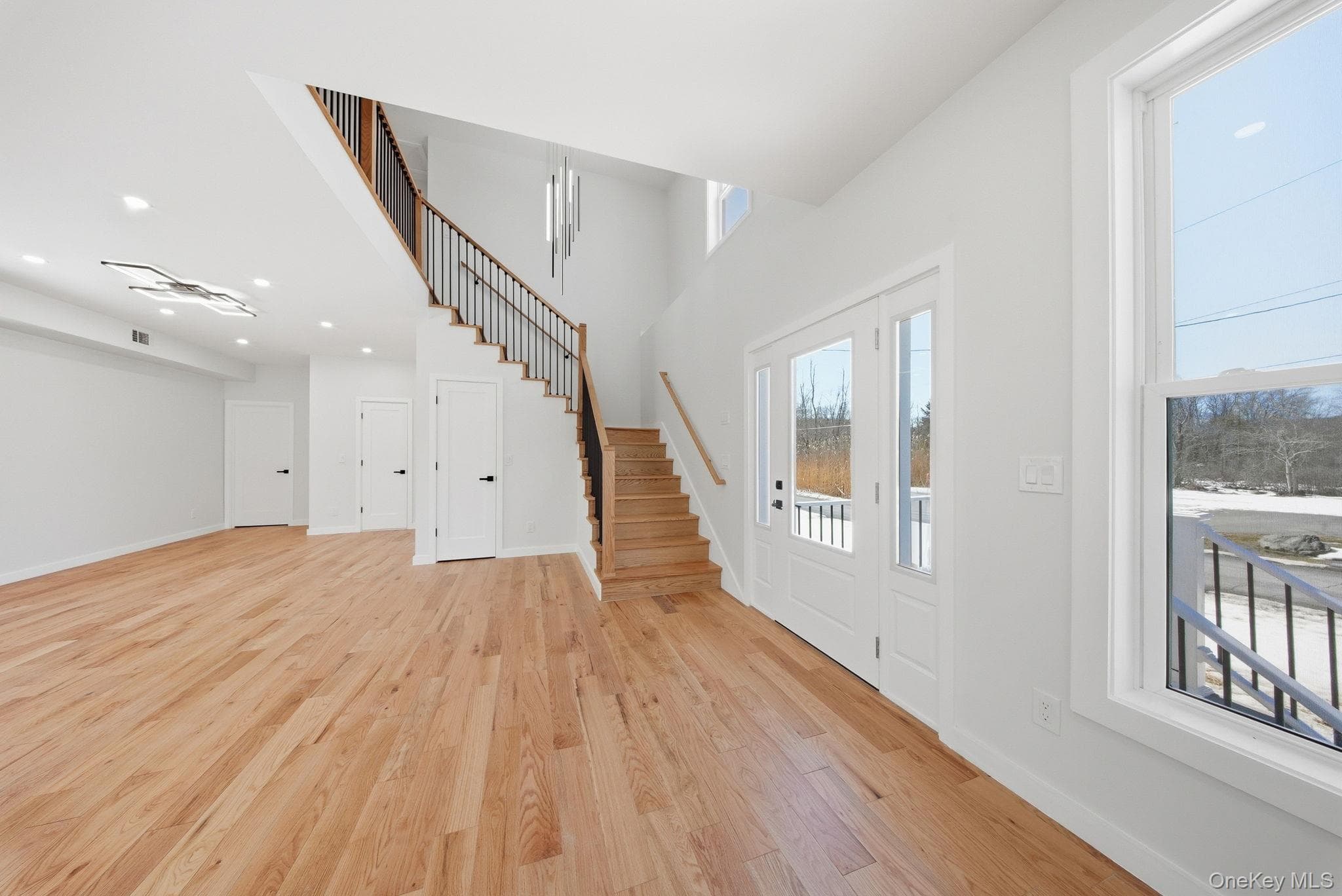 6 Maple Avenue thumbnail 13