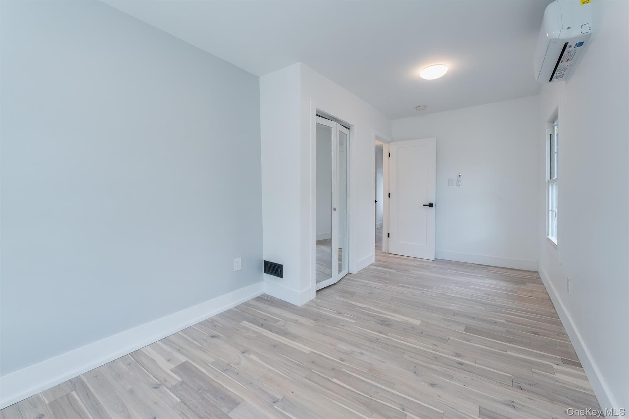 110 Greenkill Avenue thumbnail 36