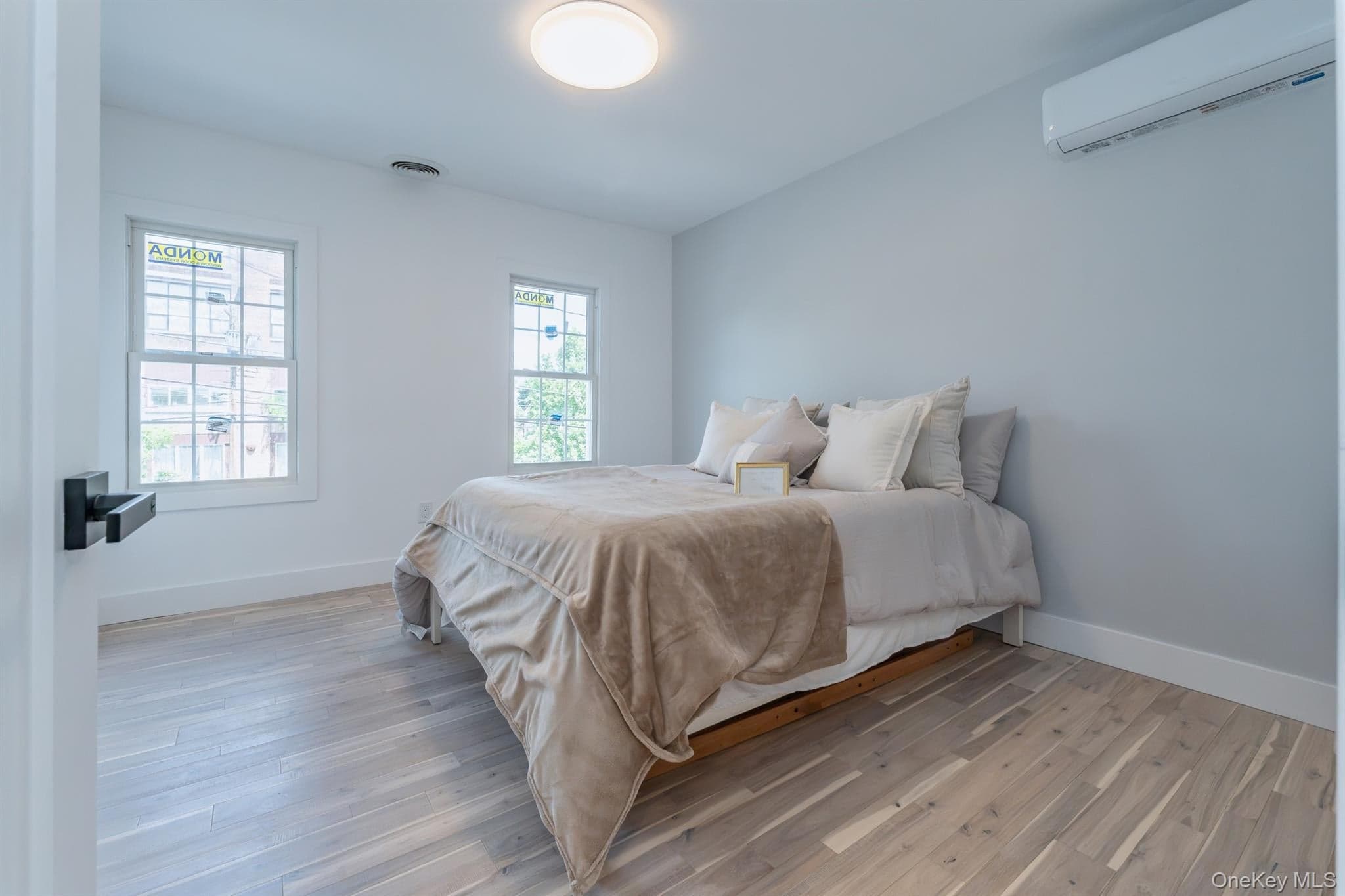 110 Greenkill Avenue thumbnail 28