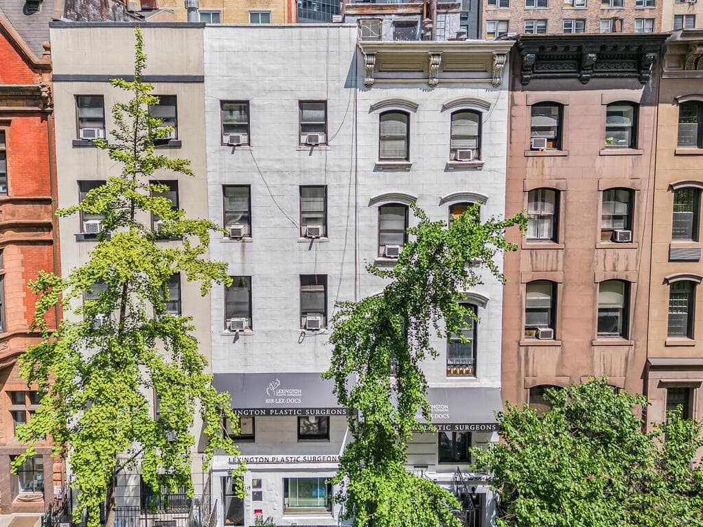 113 E 39th Street thumbnail 26